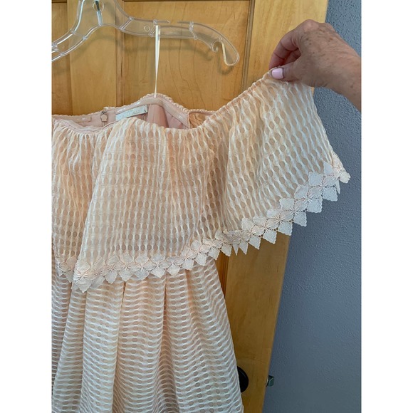 NWT, LA MAISON Talulah Women’s Off The Shoulder Popover Dress, Size Large K223 - Picture 10 of 16